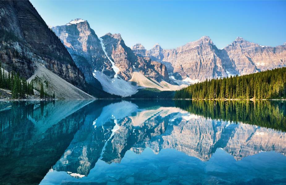 Uitzicht berglandschap Lake Louise
