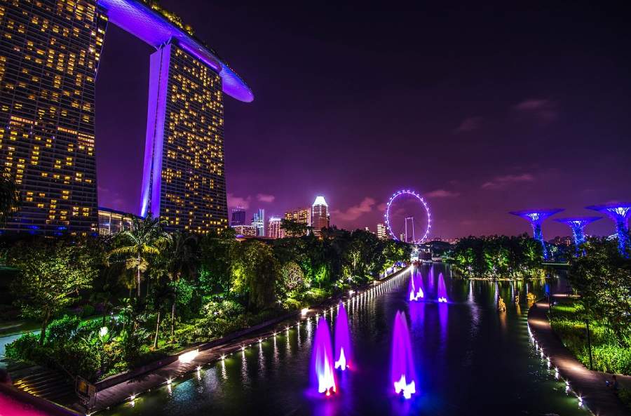 Marina Bay by night