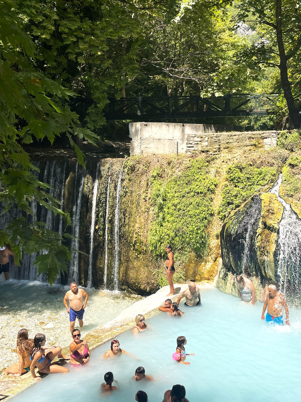 Warmwaterbaden van Pozar