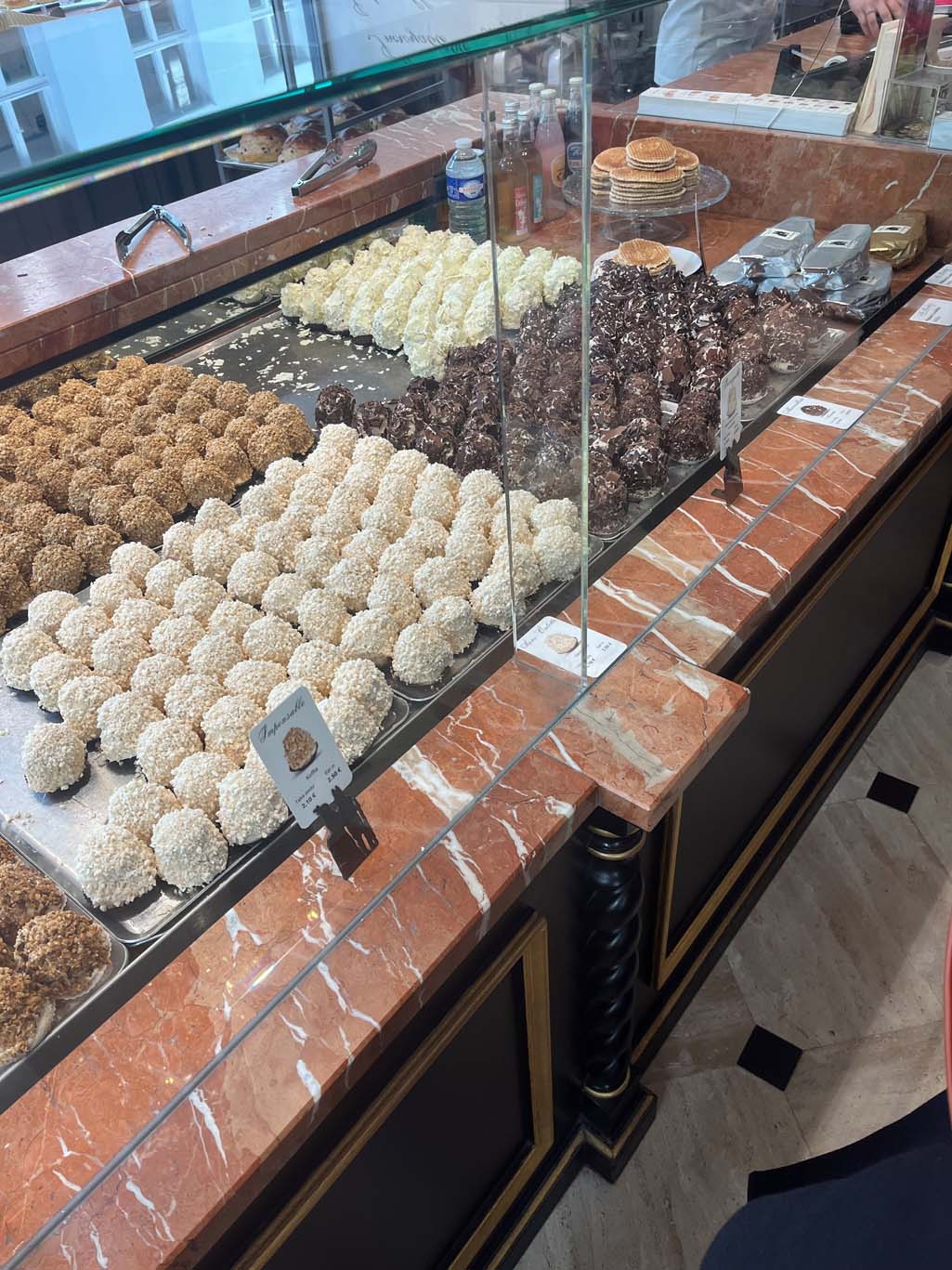 Aux Merveilleux de Fred