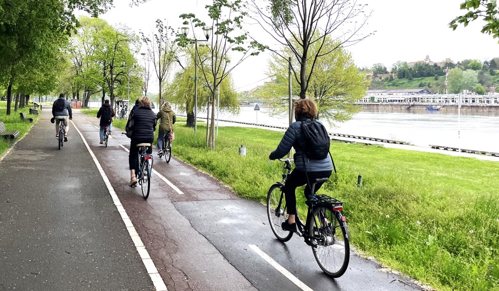 Fietsen langs de Sava