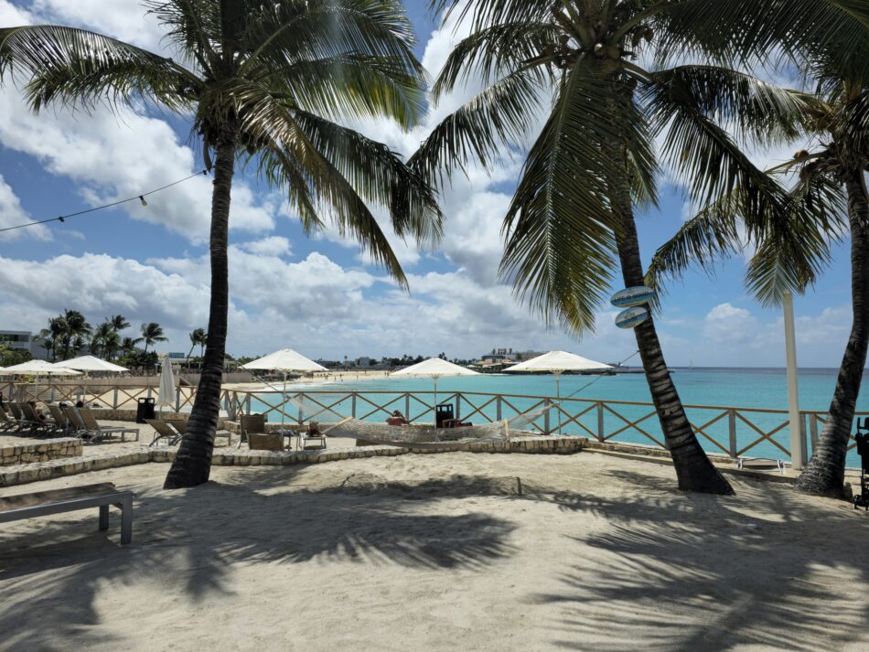 Sint-Maarten strand