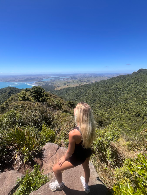 Mount Karioi Hike