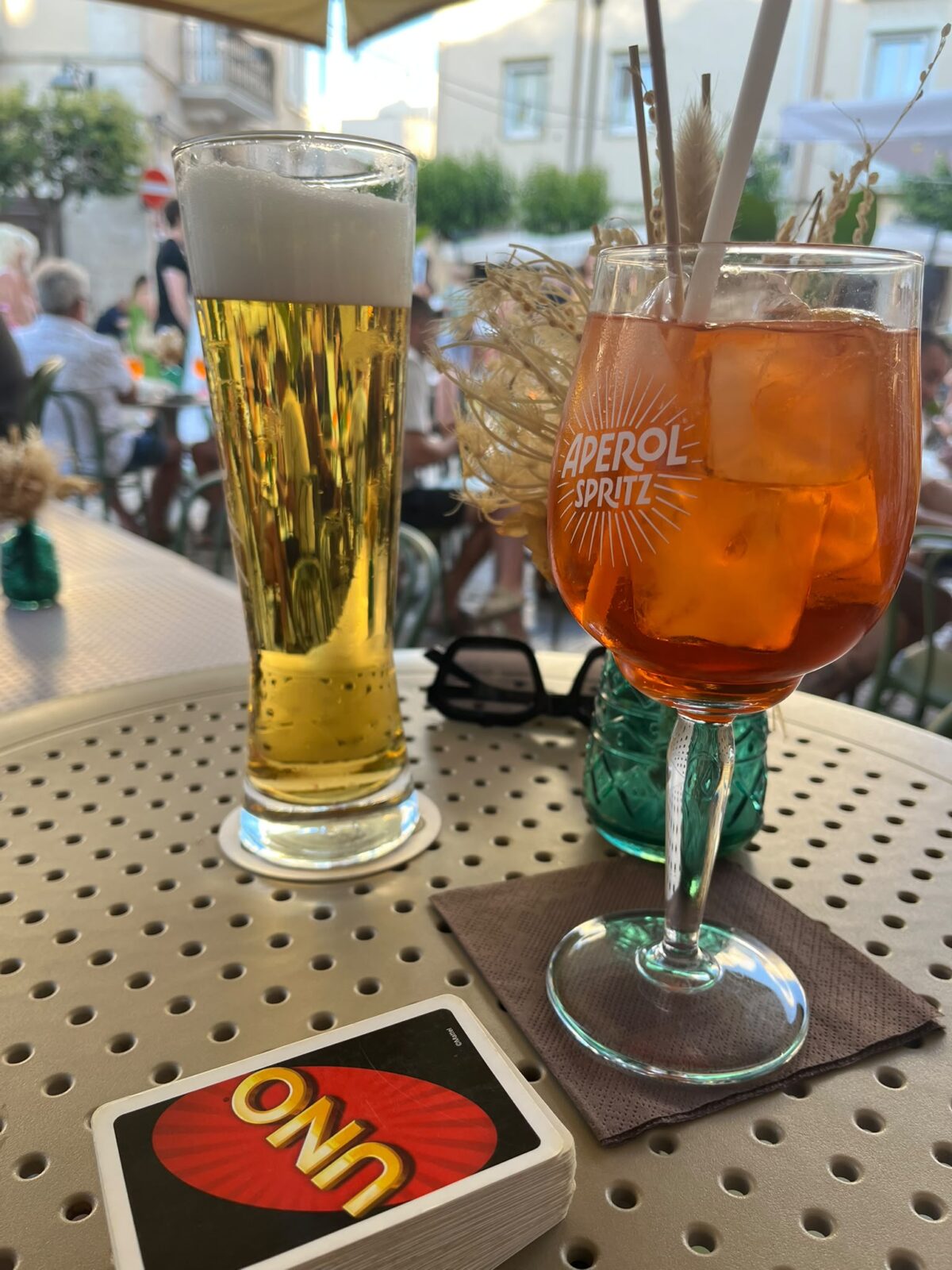 Aperol Spritz, bier en een spelletje