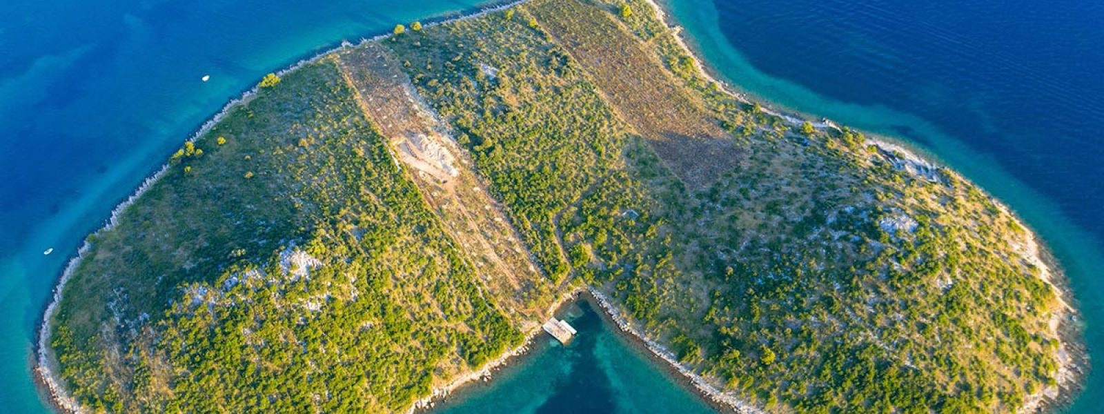 Het love island Galešnjak van boven