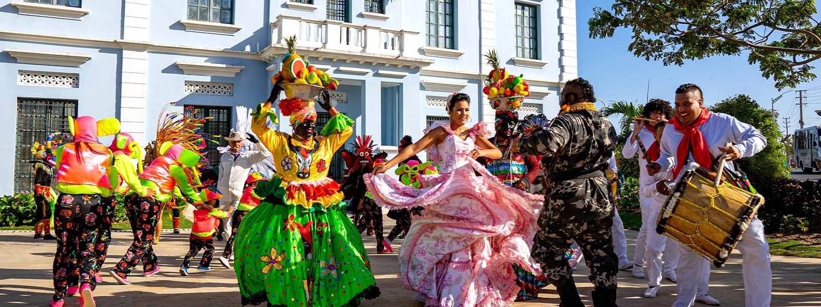 Dansende mensen in Colombia