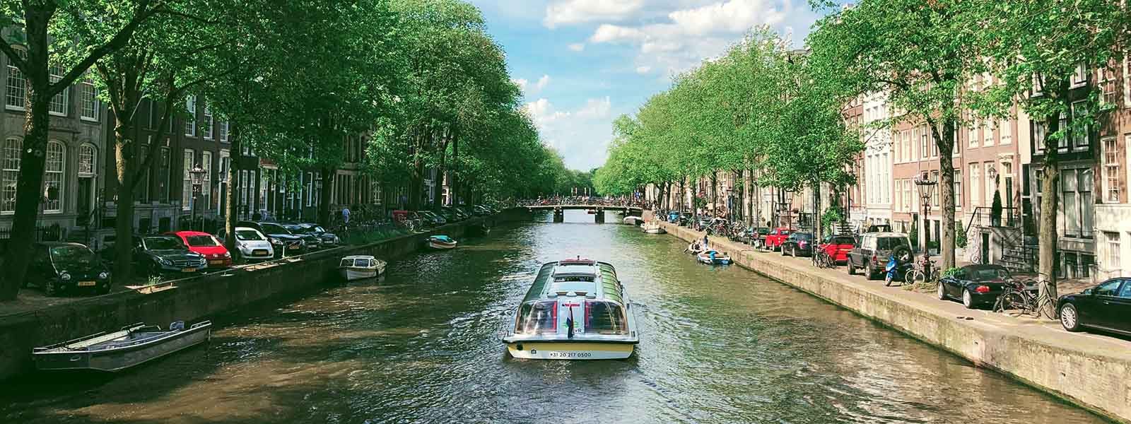 personeel-uitjes-amsterdam-boot